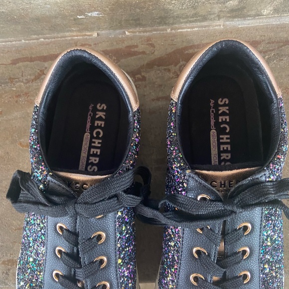 Skechers Goldie Women's Sparkle Sneakers - Black and Rose Gold - Picture 5 of 7